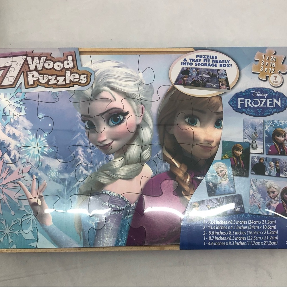 Disney Frozen Wood Puzzles Set - Brand New